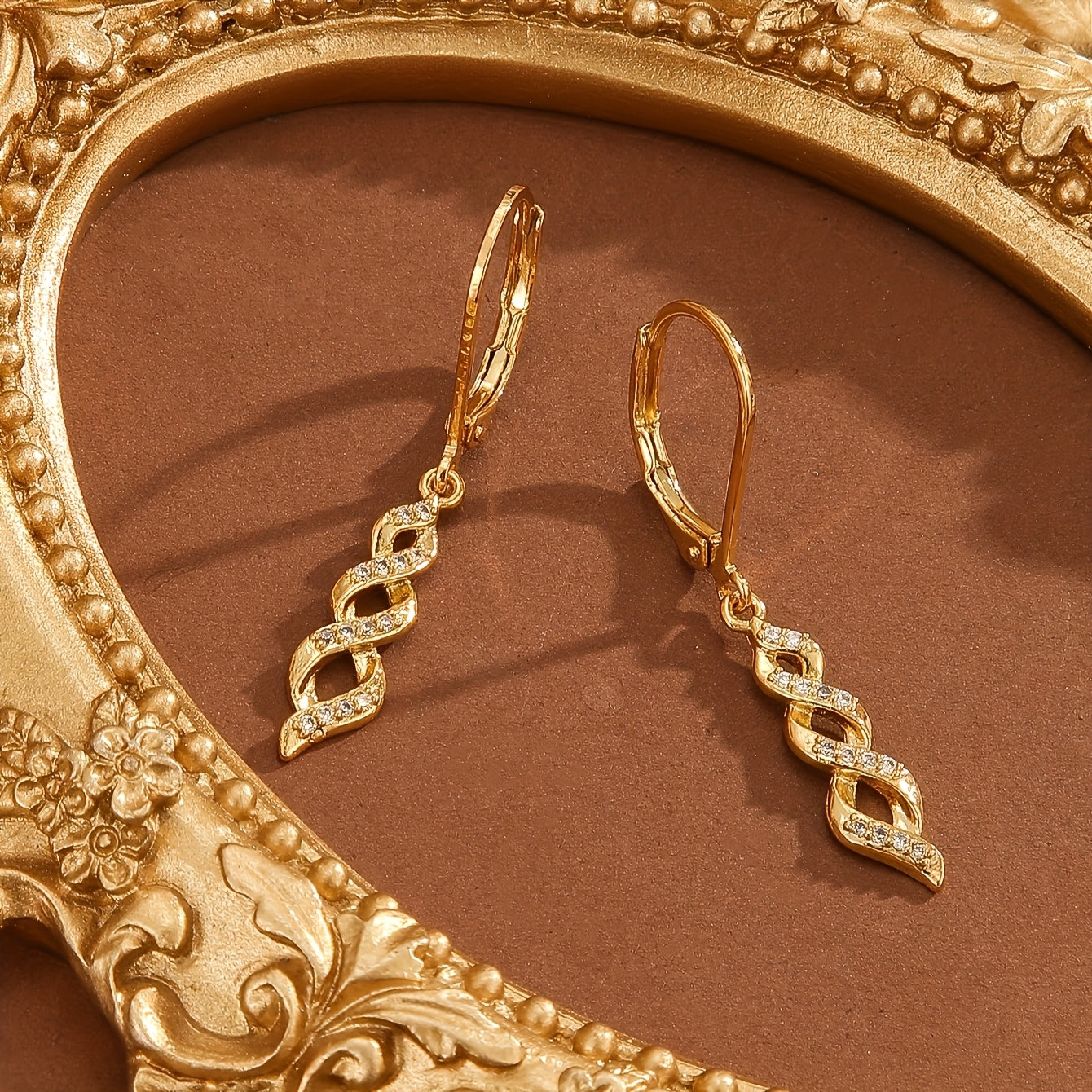 Náušnice Shimmer Twist Ava | Zlato