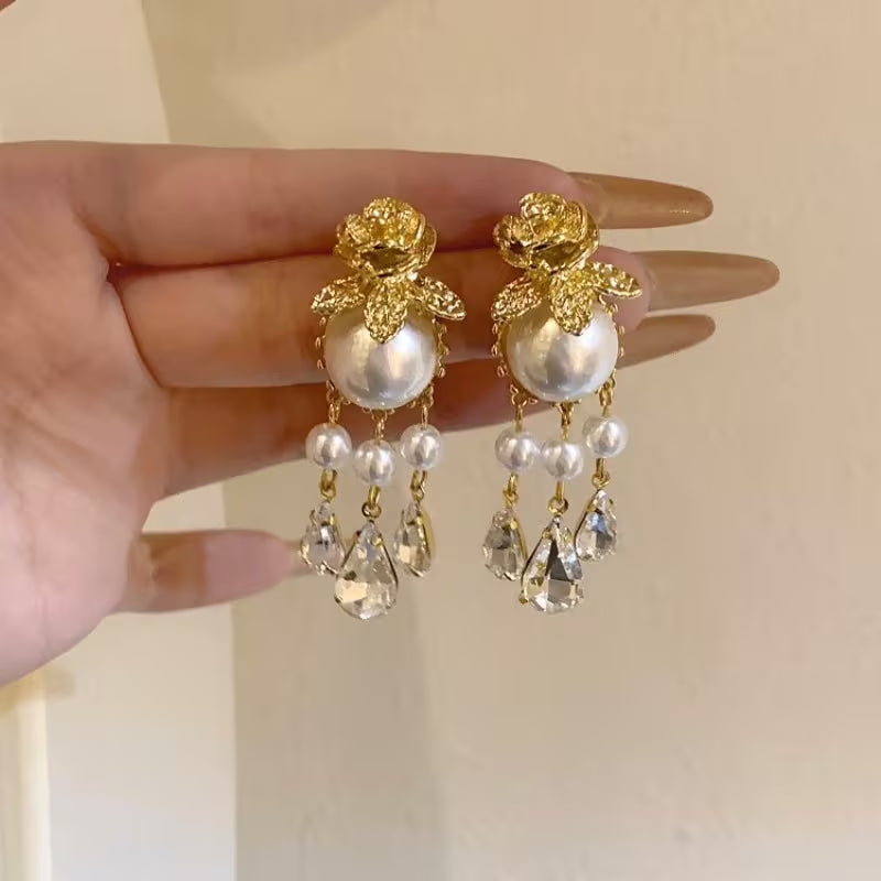 Ivoria Pearl Dew Drop Náušnice | Zlato