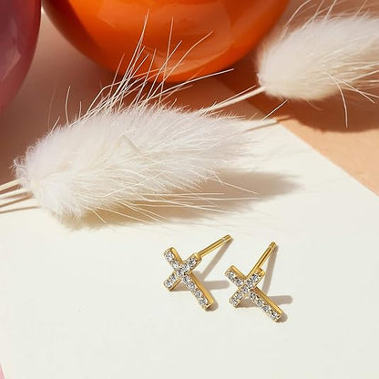 Paved Cross Studs | Zlato