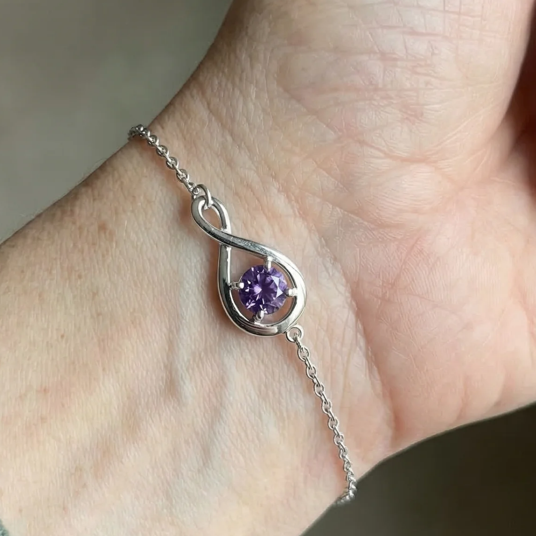 Náramek Amethyst Infinity | Bílé zlato