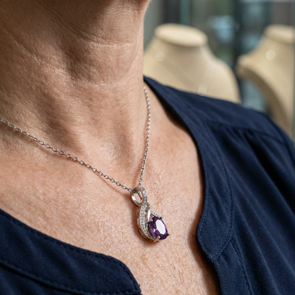 Amethyst Infinity Pave Necklace | Bílé zlato