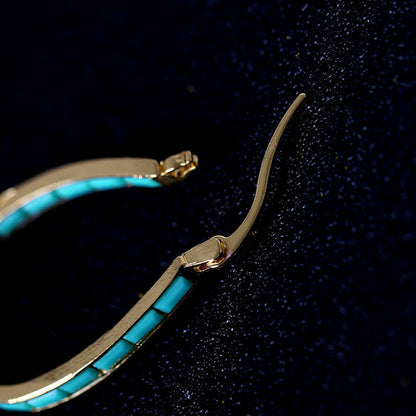 Caspian Edge Hoops | Zlato