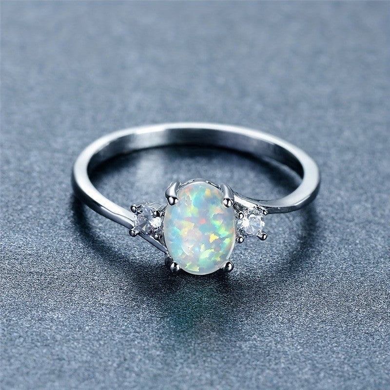 Prsten Opal Embrace | Bílé zlato
