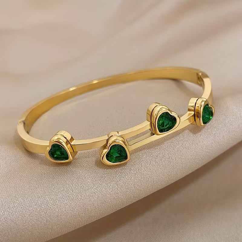 Náhrdelník Verde Hearts | Zlato